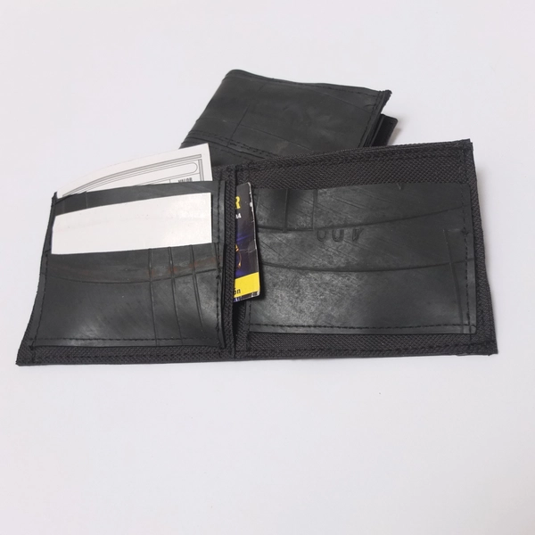 Ecobilleteras TEKNA elaboradas en neumáticos reutilizados,el regalo ideal!!!