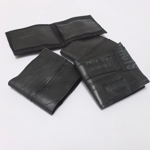 Ecobilleteras TEKNA elaboradas en neumáticos reutilizados,el regalo ideal!!!